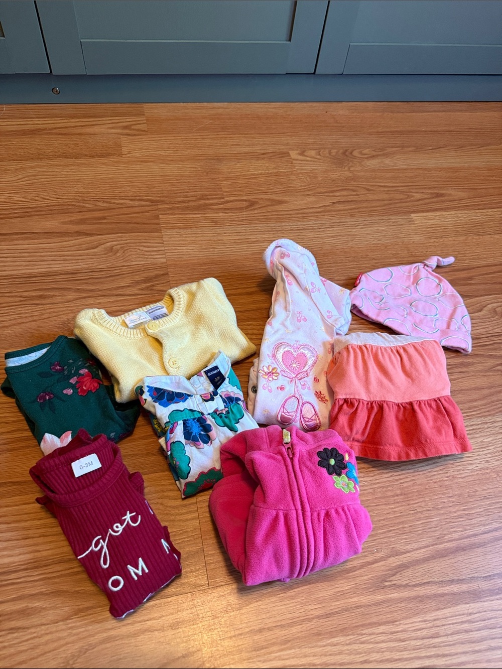 💰BOGO FREE 8 Pc Baby Girl Clothing Bundle 0-6 mo
